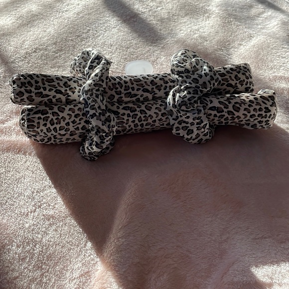 Cheetah print heatless curls wrap - Picture 2 of 4